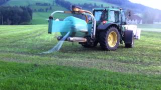 John Deere 6430 mit Tanco Ballenwickler  Rundballen  Grassilage [upl. by Yroj]