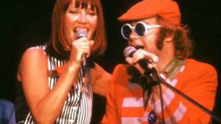 Dont Go Breakin My Heart Elton John and Kiki Dee w lyrics [upl. by Corliss824]