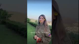 Me gustas tu Video credits to  brvlcon  Beautiful Russian Girl Dances 🤩🇷🇺 EDIT 🍍✨🍍✨ [upl. by Ruddy]