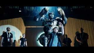 Atom amp Max Dance Real Steel HD [upl. by Niarda]