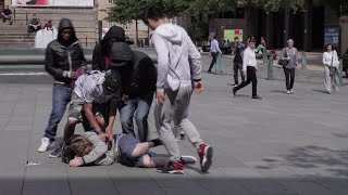 Bullying fight caught on camera Sheffield City Centre [upl. by Tunk]