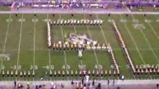 Lee Greenwood singing his God Bless the USA at halftime [upl. by Warrenne]