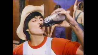 Welchs Sparkling Grape Soda 1980s Commercial [upl. by Diver638]