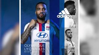 Les nouveaux maillots de l’OL débarquent [upl. by Thirza]