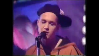 EMF Unbelievable Top Of The Pops 1990 [upl. by Islek]