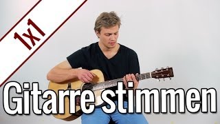 Gitarre stimmen ohne Stimmgerät  Gitarren 1x1 [upl. by Klos371]