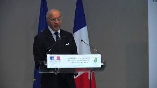 Conférence « Dérèglements climatiques et crises humanitaires  comprendre et agir » 09092015 [upl. by Gloriane]