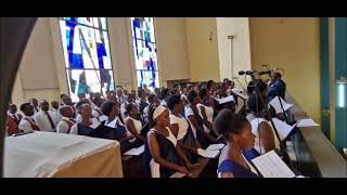 victoire tu régneras by chorale Regina Caeli de Kanyosha official video [upl. by Rekrap]