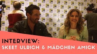 COMIC CON 2018  Skeet Ulrich and Mädchen Amick Talk Riverdale [upl. by Negah]