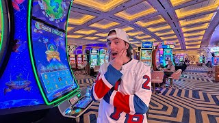 Las Vegas Wasnt Ready For This Slot Experience [upl. by Daenis]