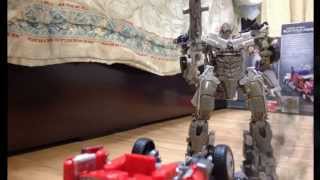 Transformers stop motion Optimus vs Megatron [upl. by Camey]