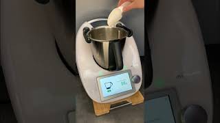 Recette rapide de la Béchamel au Thermomix [upl. by Hermine280]