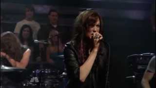 Halestorm  Familiar Taste of Poison Live on Jimmy Fallon 2010 [upl. by Peterson]