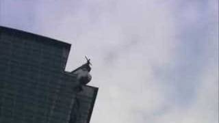 Extreme Felix Baumgartner jumping off Taipei 101 首次從101跳樓成功 [upl. by Kristo]