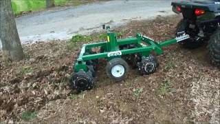 TOW GEO ARATRO a DISCO per QUAD Disc Plough for ATV [upl. by Nnaeilsel956]