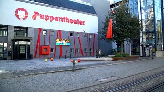 Puppentheater  für Kinder Erwachsene und Politiker [upl. by Ennaimaj]