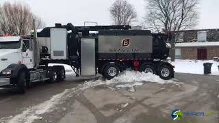 Demonstration of the turning radius of Supervac trailer [upl. by Aime]