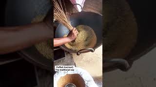 Puffed rice Muri the traditional way with sand  how its made  Rice [upl. by Nwahsud]