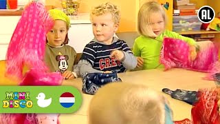 ZAKDOEKJE LEGGEN  Kinderliedjes  Kinderdagverblijf  Minidisco [upl. by Issie]