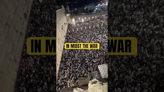 Record breaking amounts of Jews FLOCKED to the Western Wall to pray before Yom Kippor israel [upl. by Irot]