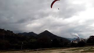 Accidente parapente [upl. by Rusty]