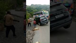 🚦🚗Car accident😲🫢 just miss உதவி செய்த Arun bus conductordriverpassengers safety drive ytshorts [upl. by Kantor83]