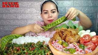 Sambal Cincalok  Ayam Goreng Kremes Petai tua karedok kacang lalapan [upl. by Xena937]