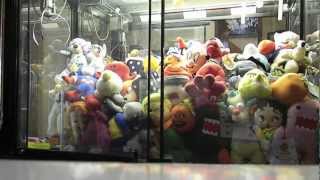 Claw Machine 101 Filling and Playing my Claw Machine  JOYSTICK [upl. by Oisorbma]