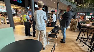 Polizei kommt in die Mall  Zwischenfall in NRW [upl. by Akemeuwkuhc438]