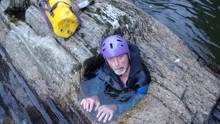 Le canyon du Banquet avec Lot Aventure [upl. by Ameline]