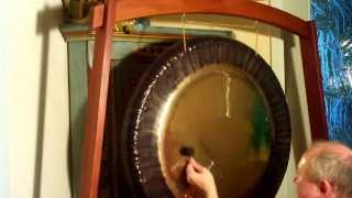 ollihessGong Meditation mit einem Gong Namens Freya Gong Healing [upl. by Yelhak539]