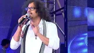 Shahabaz Aman Singing Song Kerala Film Producers Association Award 2014  Malayalam Awards [upl. by Erbes]