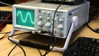 Oscilloscope Tutorial  Calculating the time and frequency [upl. by Aralc45]