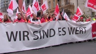 Streik des öffentlichen Dienstes in Frankfurt [upl. by Albemarle]