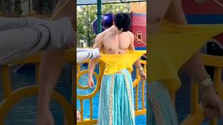 Trai đẹp 6 múi cosplay bị fan cuồng tấn công 🤣 cosplay traideptiktok boy short [upl. by Ahsemit]