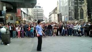 El Diabolero  Vienna street show [upl. by Prudhoe29]