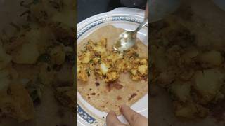 Mast recipe of aloo paratha roll [upl. by Aneehsit]