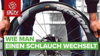 Wie man einen platten Reifen wechselt  Schlauchwechsel am Fahrrad [upl. by Mariana]