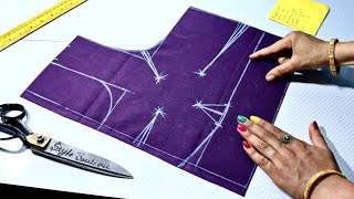 4 Tucks blouse cutting करने का सही तरीका perfect 4 Tucks blouse cutting Belt blouse cutting [upl. by Aonehc412]