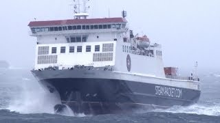 Gale Force Winds  Ben My Chree  Arrival in Douglas [upl. by Aisek324]