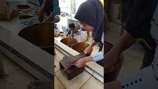 Tahapan proses produksi Bandeng Presto  israfood bandengpresto keukeuhsemangat viralvideo fyp [upl. by Entirb416]