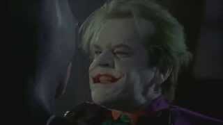 Batman 1989 Clip 9 Latino  No golpearías a un hombre con anteojos [upl. by Finegan156]