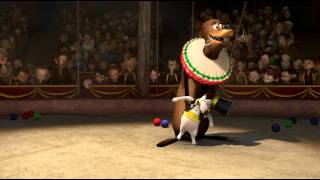 MADAGASCAR 3  Los Fugitivos  Clip Mal Circo [upl. by Enala]