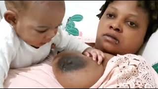 Breastfeedng hand expresson Baby enjoy mummy breast milk vlog [upl. by Dustan947]