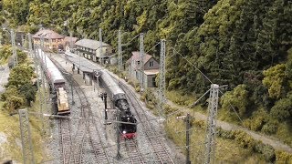 Modellbahn H0 quotHöllentalquot von Roco auf der Ontraxs 2018 in Utrecht [upl. by Gavrah]