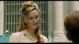 Ashley Johnson em cenas cortadas do filme Os Vingadores Legendado [upl. by Ilonka114]