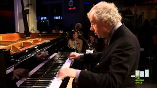 Andras Schiff Plays Bach Italian Concerto in F Major BWV 971 III [upl. by Iveson815]