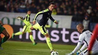 Mesut Özil Goal vs Ludogorets 201617  4k [upl. by Jankey]