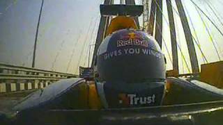 Red Bull Speed Link  David Coulthard zips down the Bandra  Worli Sea Link [upl. by Adnuhsor]