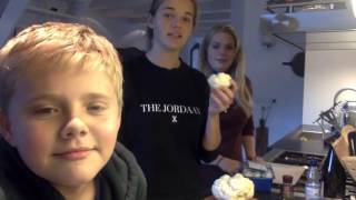 Mel en Wop Kookworkshop  Bloemkoolpizza met gast [upl. by Slater]